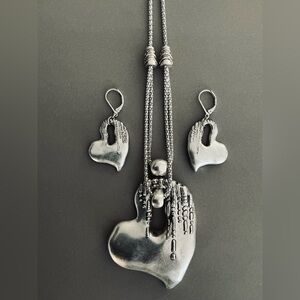 ♥️ Heart Pendant Necklace and Earrings Set